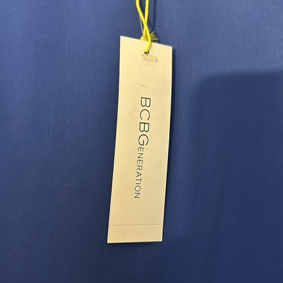 BCBGeneration dress/tunic. Beautiful azure colour. Large. Tags on. - Picture 4 of 5